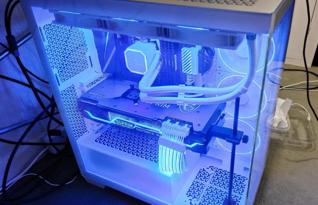 Corsair 3500x is truly gorgeous case