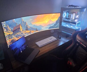 My current setup (sorry about the quality)