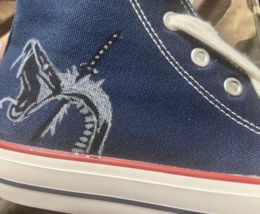 Painted the Like Supreme logo thing on my shoe