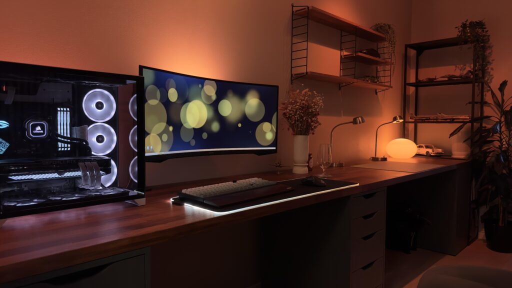 All i care about, is megadesk