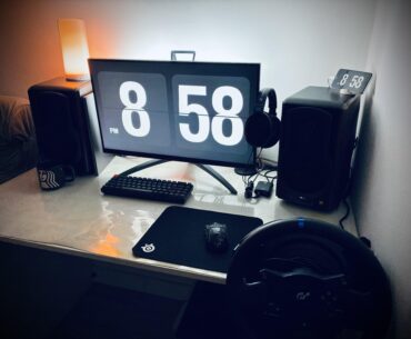 small desk in a small bed room, any suggestions?