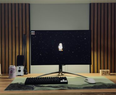 minimalism + oled