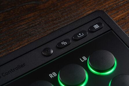 8BitDo Unveils All-Button Arcade Controller For Xbox