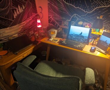 Is it still 3 monitors if I don't have the cables to use them all at the same time?