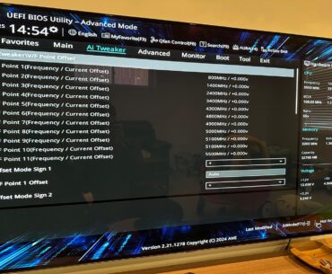 Latest Asus BIOS for Z690 has messed up V/F table