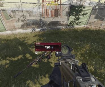 Has anyone found a random full loadout randomly on the ground, even though the game just started?