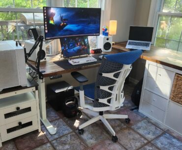 Custom Built Workstation for The Sunroom