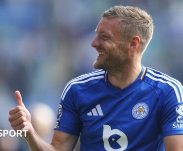 Jamie Vardy celebrates against Ipswich