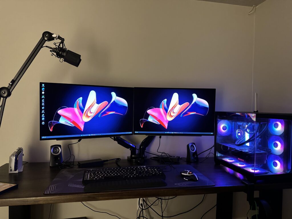 Upgraded my monitors to the 27” LG GX7 OLED 480HZ. I’m obsessed. What should I do with my extra 32” monitor?