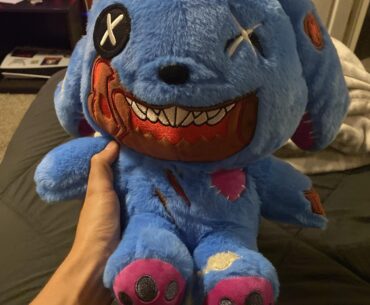 Truly the ugliest thing I’ve ever bought but I would buy more if I could