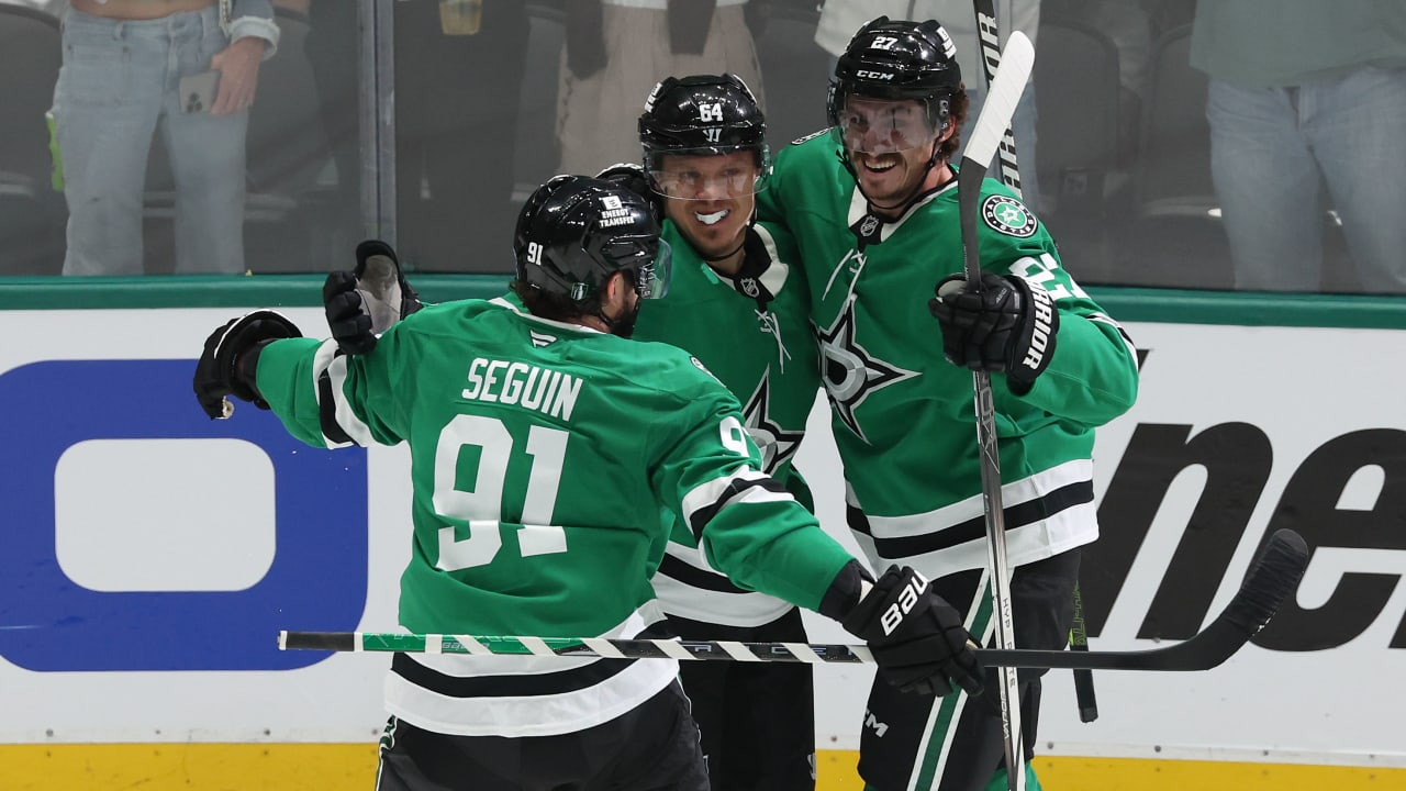 Granlund gets hat trick, Stars push Jets to brink with Game 4 win Granlund gets hat trick, Stars push Jets to brink with Game 4 win