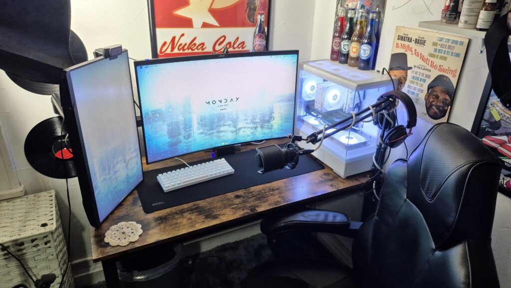 Put together this PC and Setup for streaming, productivity, and gaming.. Please rate!