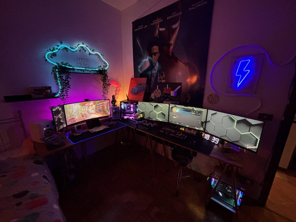 Hi, I’m from Italy! This is my current dual setup. Looking for advice for improving it!