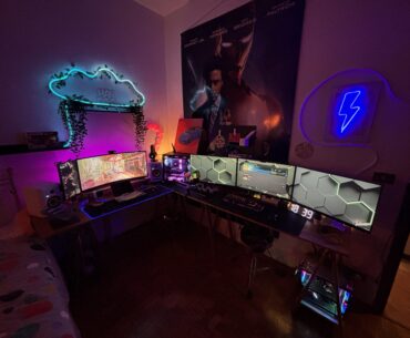 Hi, I’m from Italy! This is my current dual setup. Looking for advice for improving it!