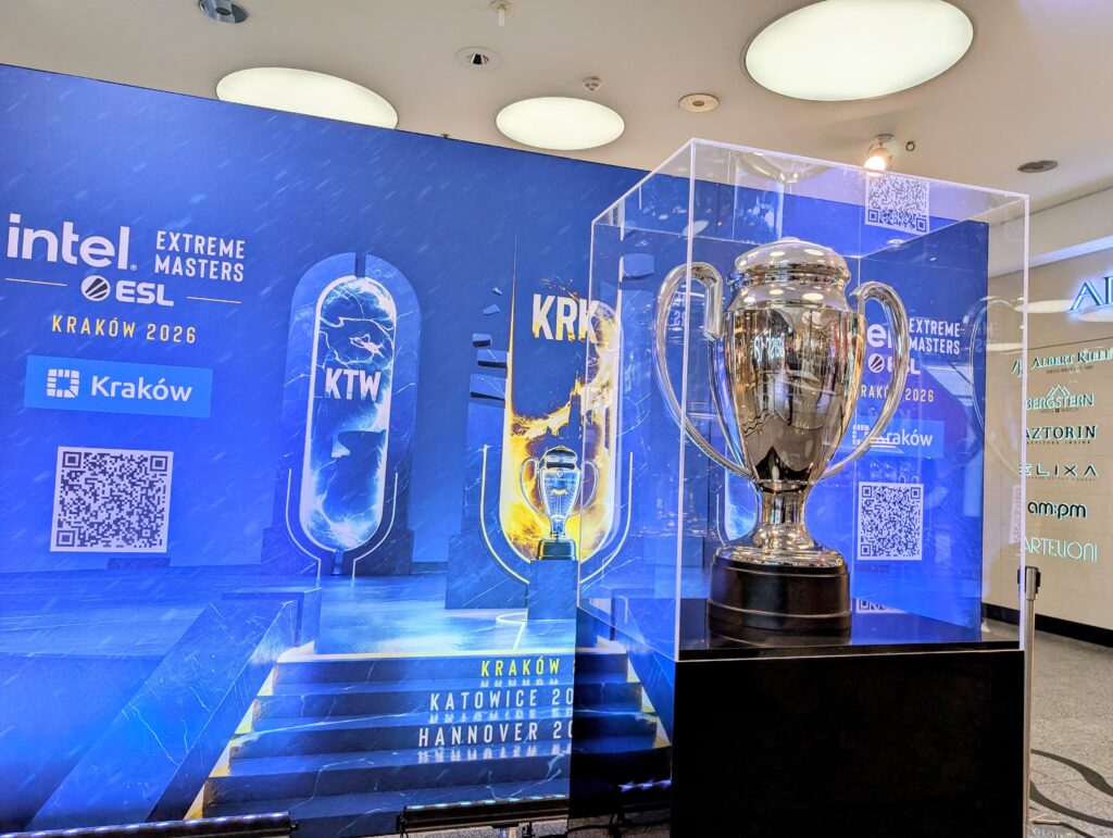 Look at this beauty. IEM trophy showcased at a shopping mall in Cracow
