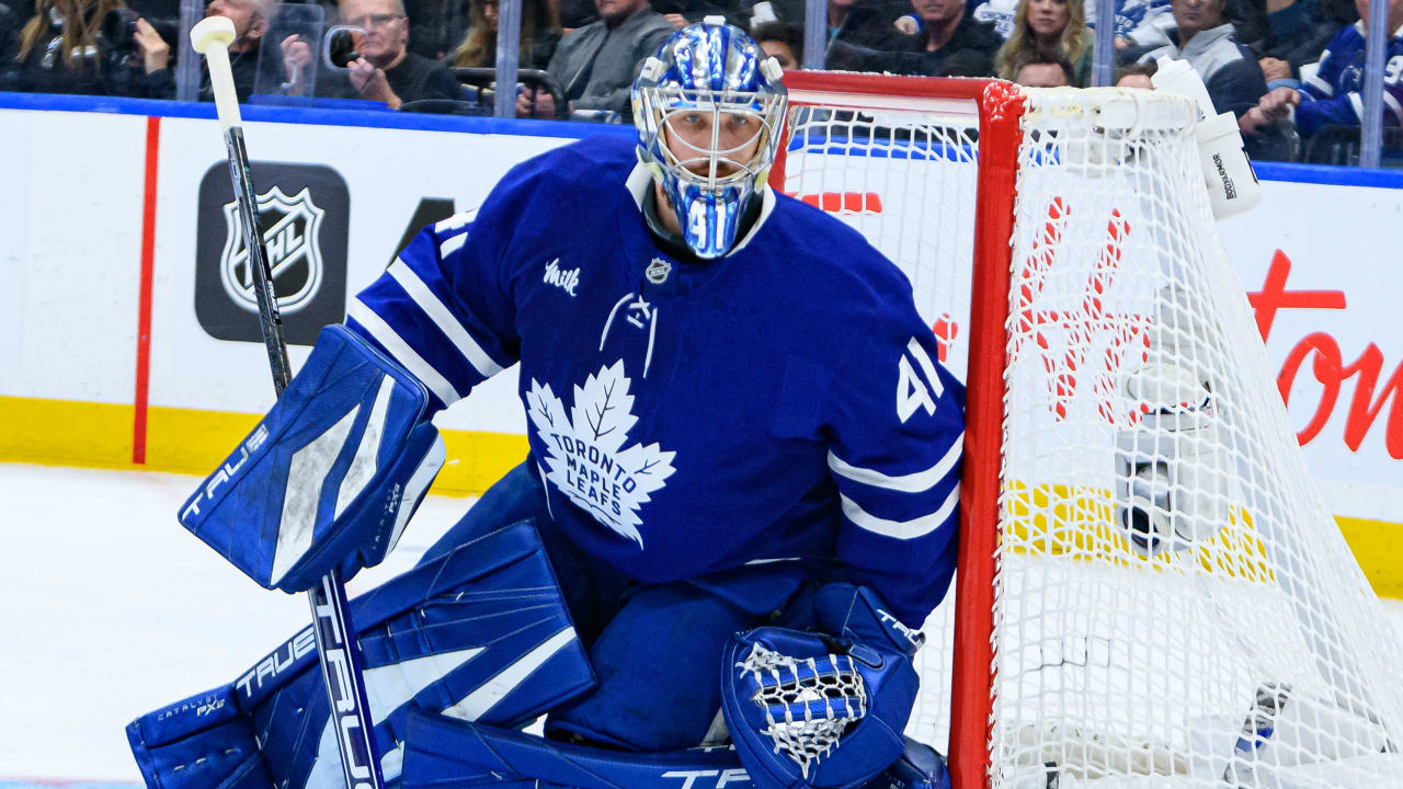 Stolarz leaves Game 1 win in 2nd period for Maple Leafs Stolarz leaves Game 1 win in 2nd period for Maple Leafs