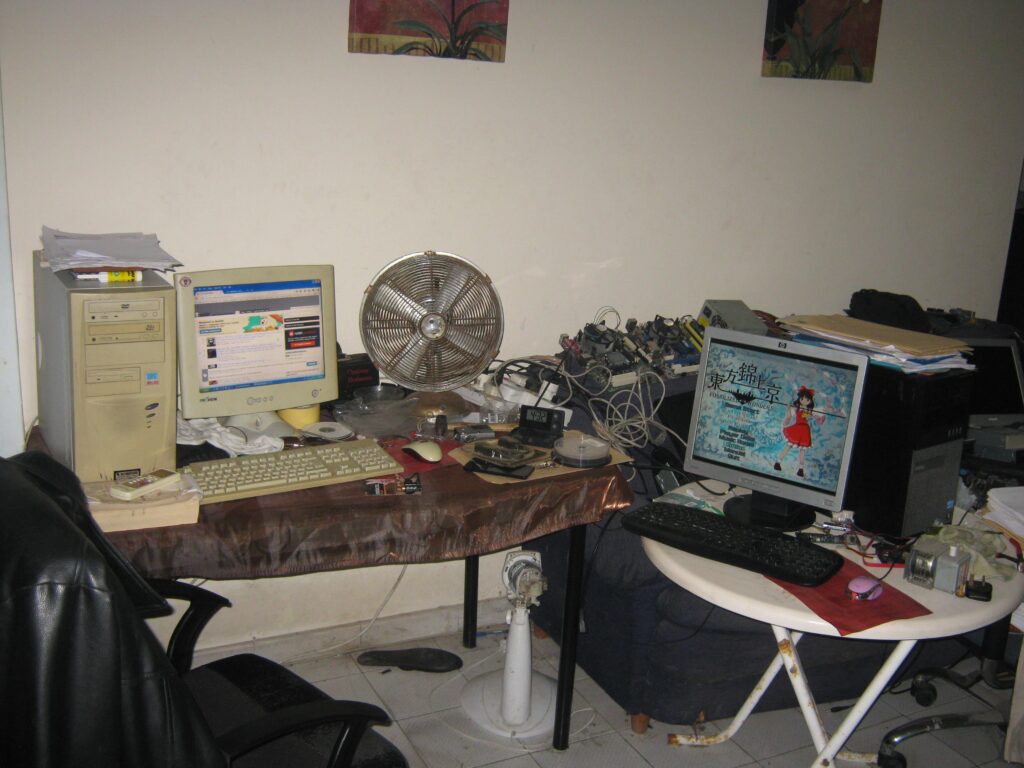 Pentium 4 space heater and a Dell optiplex with a dying hard drive