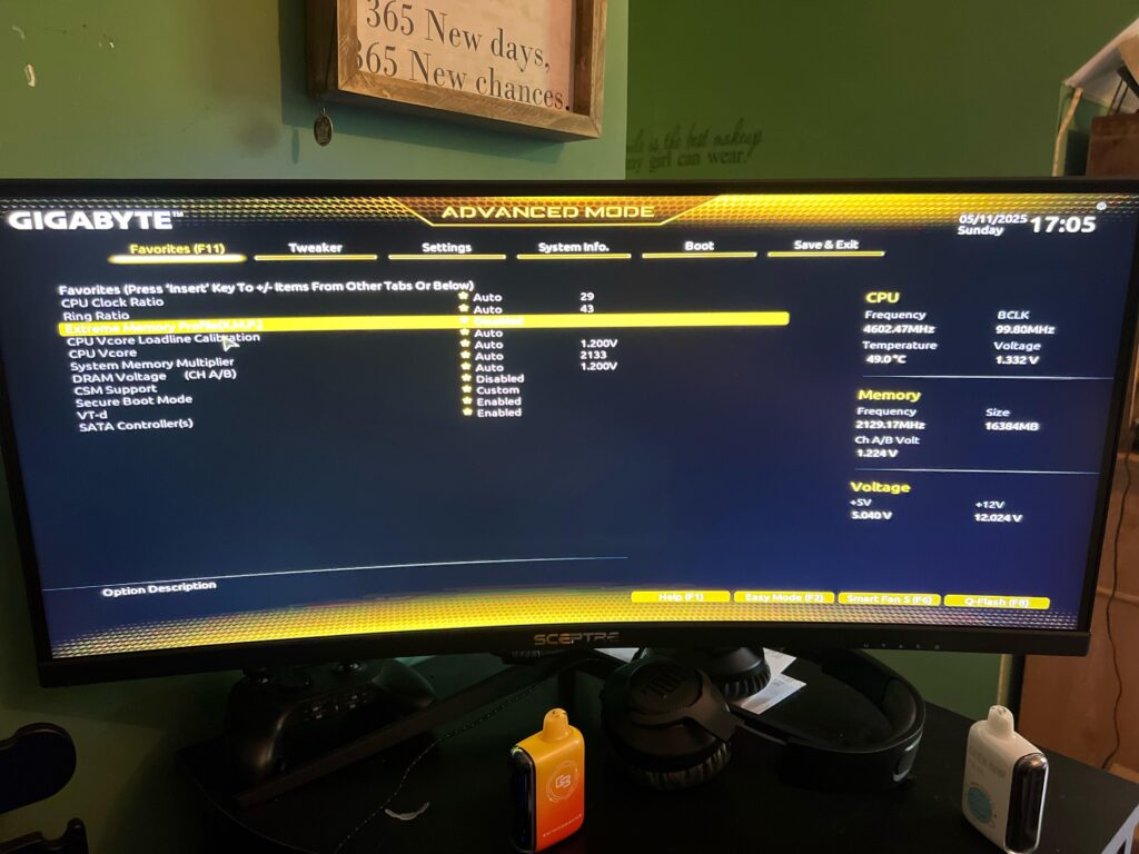 New to pc HELP! New to pc HELP!