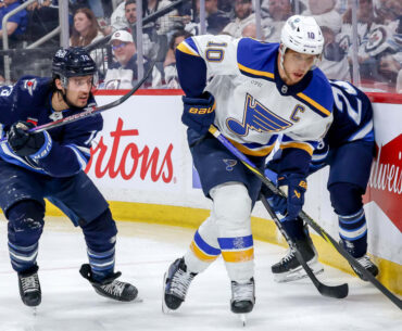 Jets, Blues to face off in Game 7 of Western Conference 1st Round