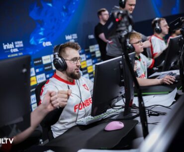 Why do CS pro setups use the standard monitor stand while Valorant pro setups use a monitor arm?