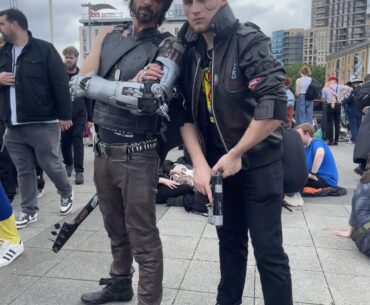 V Cosplay from MCM London!