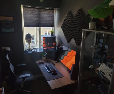 Unconventional Reverse build with Vertical GPU