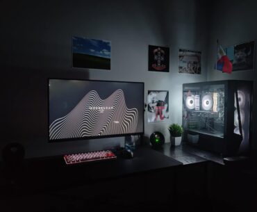 My setup today with random image posters+Bonus!