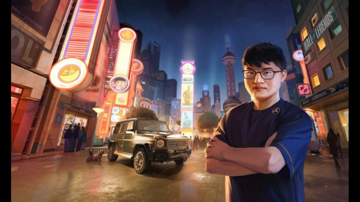 No Future in Gaming? Chinese League of Legends Player UZI lands Mercedes-Benz G-Class as Gift