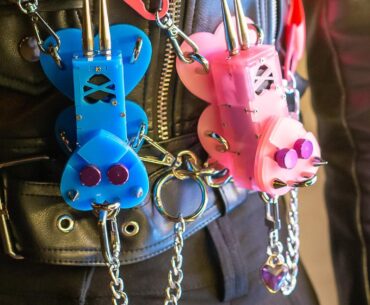 The Magnetic, Wearable, High Voltage, Jacob's Plasma Lighter / Powerbank