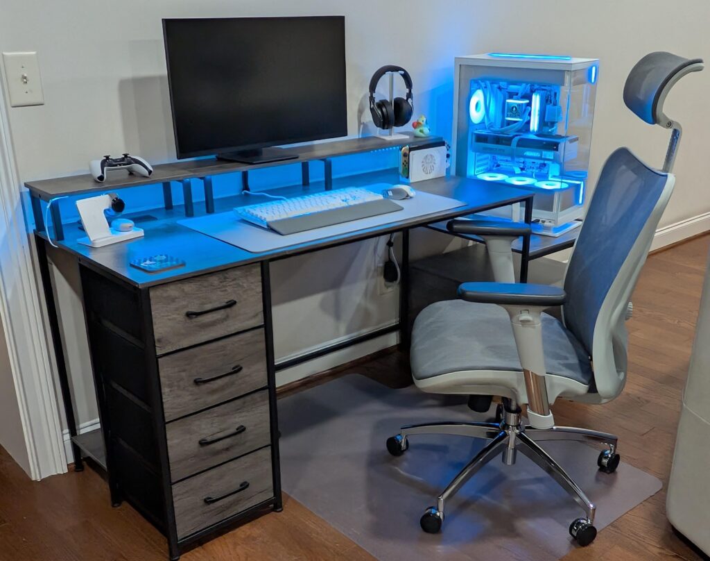 My first proper battle station with a new build, spent a lot of time trying to clean up my cable management and happy with how it turned out, fairly simple but clean and comfy!