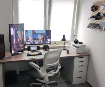 My Battlestation Corner! First post, I've been lurking here for a while.