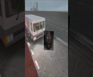 Granny Chase me on Rainny Road Nextbot Gmod