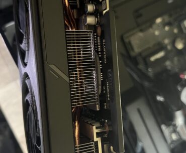 It looks like my 5070 gpu wont fit into my pcie1 slot