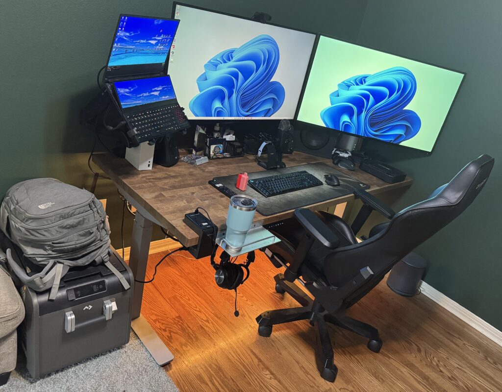 Dual purpose WFH/Gaming setup