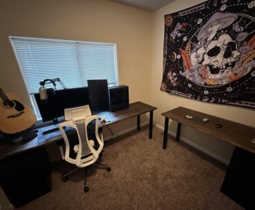 What do I put in the 35x17 corner to fill the awkward gap?