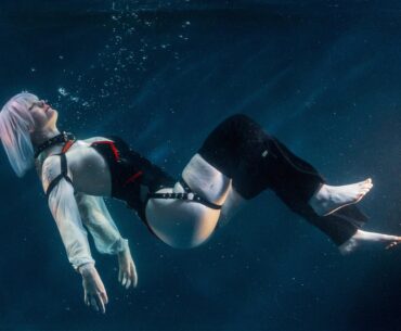Underwater Lucy cosplay!