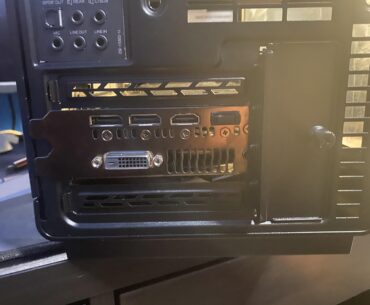 Trying to help my friend replace gpu and it was really hard to take out for some reason…