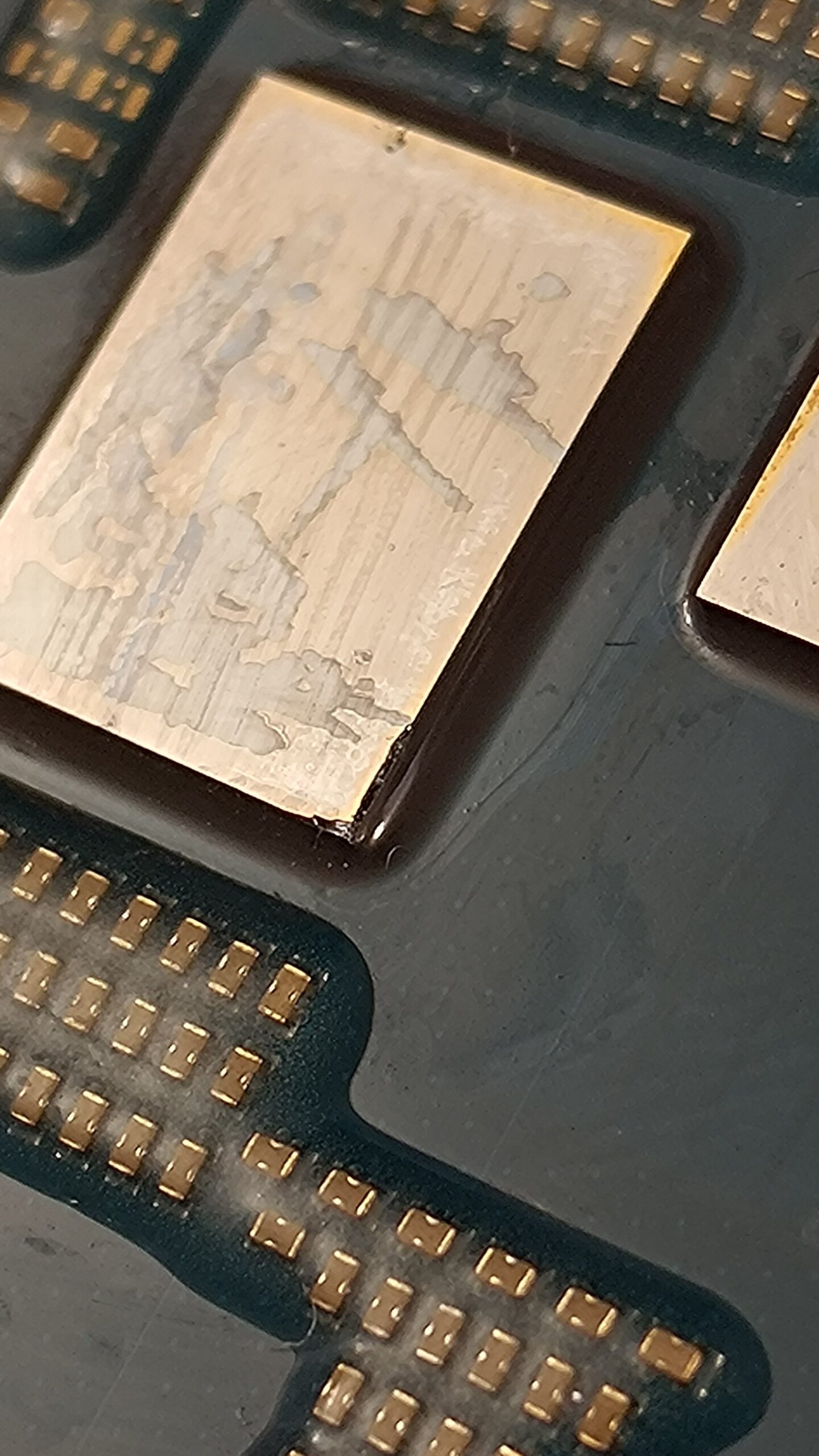 Tried using der8auer’s delid tool and process on a 9800X3D and chipped the corner of the I/O die. What did I do wrong? Tried using der8auer's delid tool and process on a 9800X3D and chipped the corner of the I/O die. What did I do wrong?