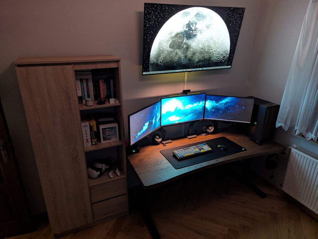 My working and gaming setup