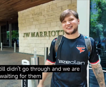 S1mple is all smiles after qualifying for the Major playoffs