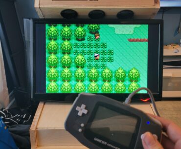 Built a GBA arcade that uses catridges