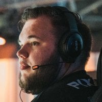 PUBG is nchanging point system for TPP tournaments 🙃 announced (even to players) 1 hour before the start.