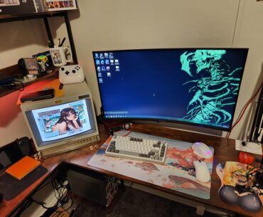 Cozy setup with a crt monitor