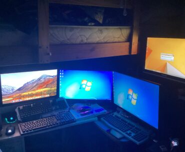 Just redid my battlestation, how does it look?