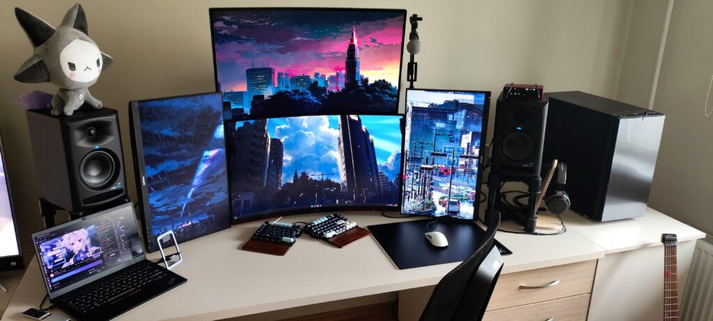 When two meters of a desk was not enough so you had to ask the guy to add a cabinet to make it wider