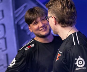 s1mple's Instagram story about rain.