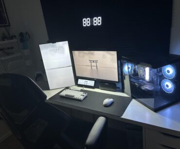 Need help adding personality to my setup -- its good but its the MOST boring setup ever