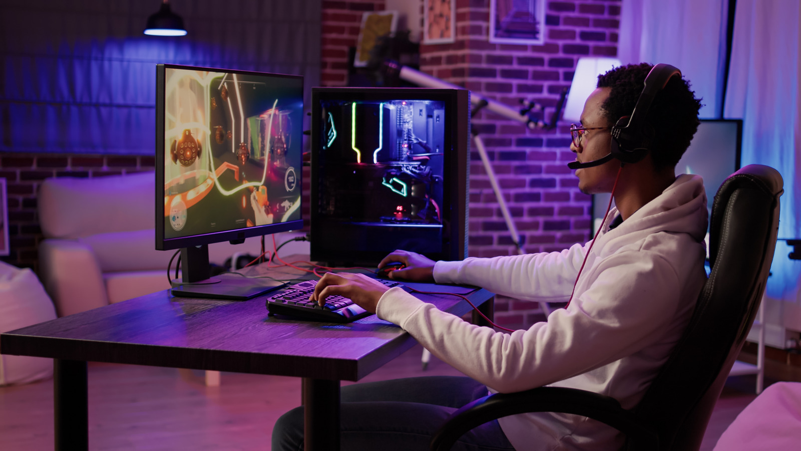 The Chair Sold At Costco That Gamers Say Is Well Worth Buying The Chair Sold At Costco That Gamers Say Is Well Worth Buying