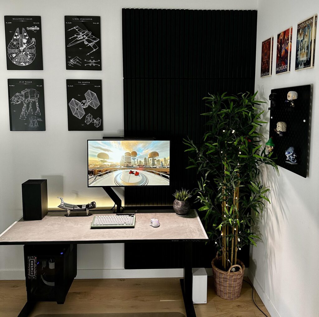 My cozy overkill setup where i relax and play horror games haha