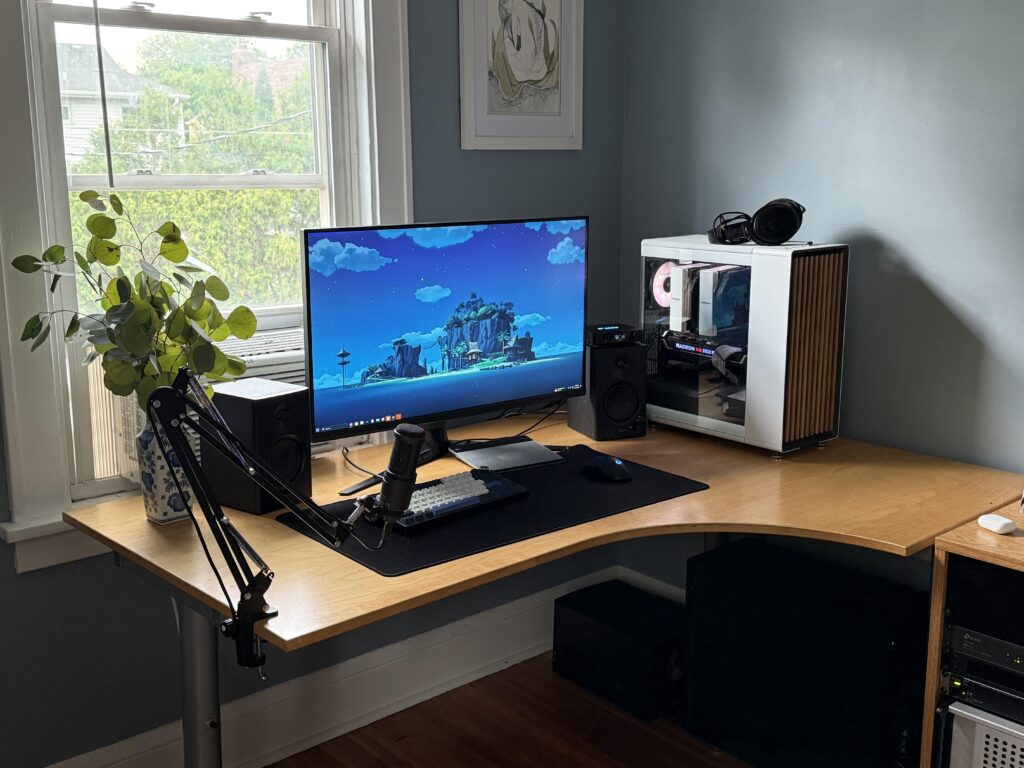 Just finished rebuilding my setup after moving. Still a WIP, but I don’t think I’ve ever been happier with a setup.